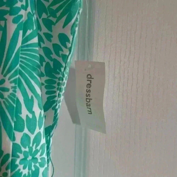 Jones studio new cocktail, wedding, special occasion dress. vacation dress - Picture 4 of 7